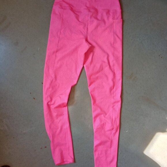 [Vineyard Vines] XL Girls Hot Pink Performace Leggings - Picture 1 of 3